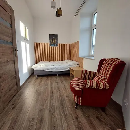 Apartman Floris *